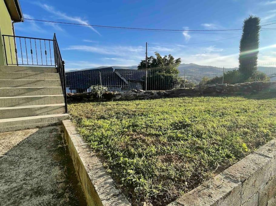 Villa Casa Da Baltasara Trives Exterior foto